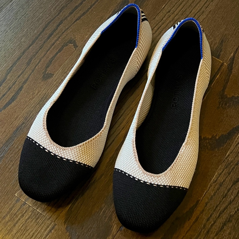 Rothy’s Tuxedo Black and Tan/Beige Square Toe Flats Size 8